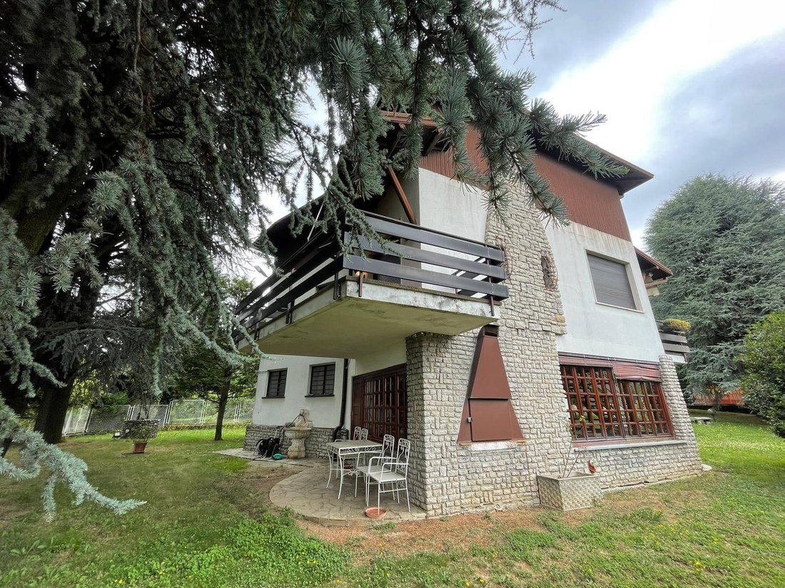 Villa in Santa Maria Hoe, Lombardy, Italy 4 - 16708834