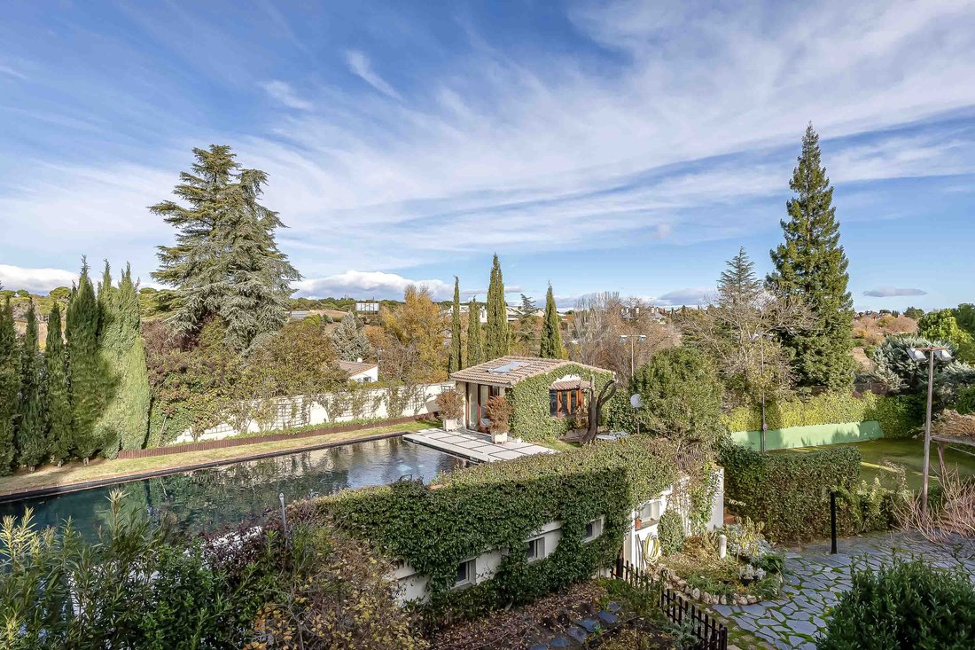 House in Pozuelo de Alarcon, Comunidad de Madrid, Spain 1 - 16708643