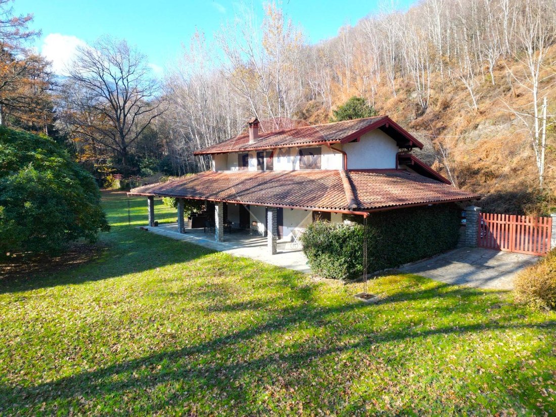 House in Mergozzo, Piedmont, Italy 1 - 16708883