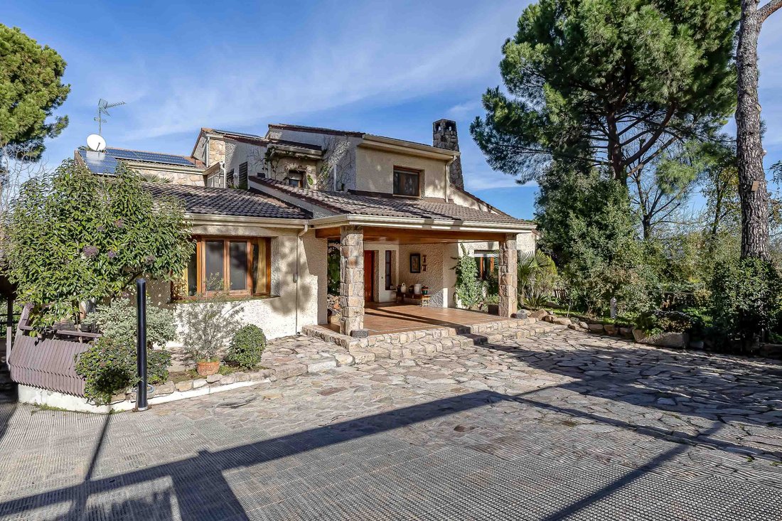 House in Pozuelo de Alarcon, Comunidad de Madrid, Spain 4 - 16708643