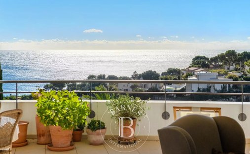 Castle for Sale in Cassis, Provence-Alpes-Côte d'Azur, France