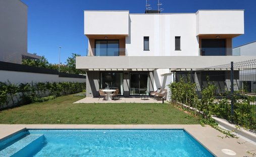 Villa in Llucmajor, Balearische Inseln, Spanien 1