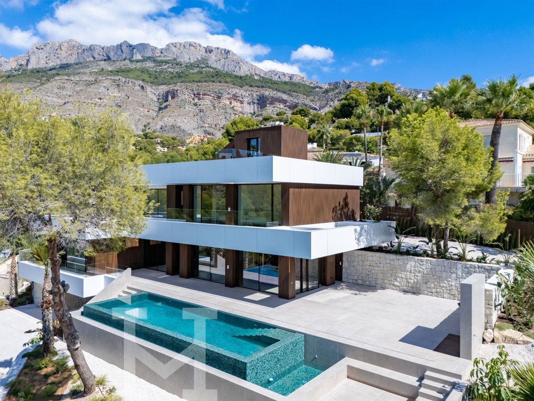 Chalet in Zona de Mascarat, Valencian Community, Spain 5 - 15136428