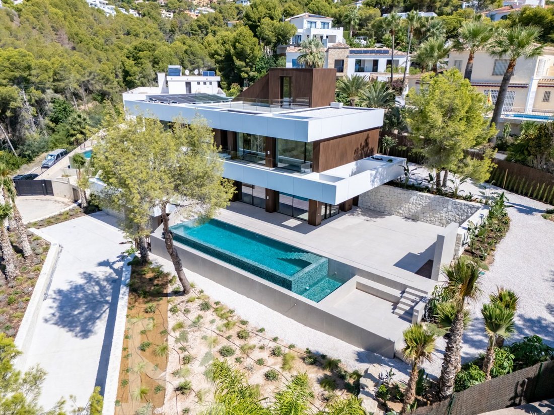 Chalet in Zona de Mascarat, Valencian Community, Spain 4 - 15136428