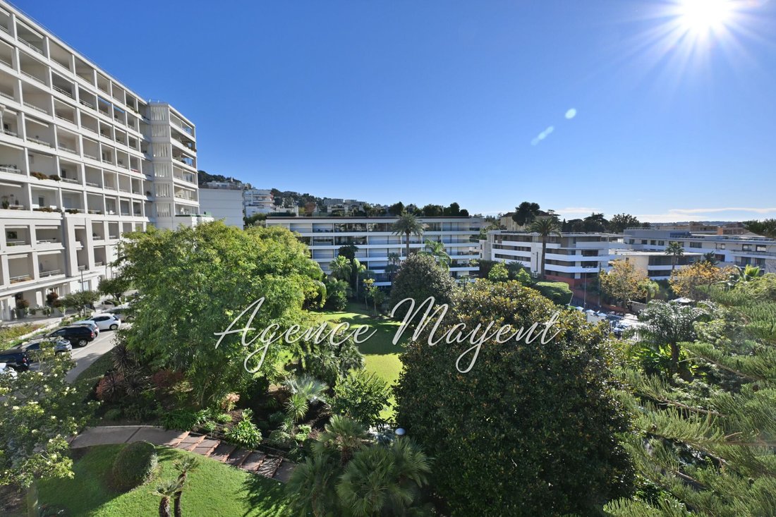 Apartment in Cannes, Provence-Alpes-Côte d'Azur, France 1 - 16710103