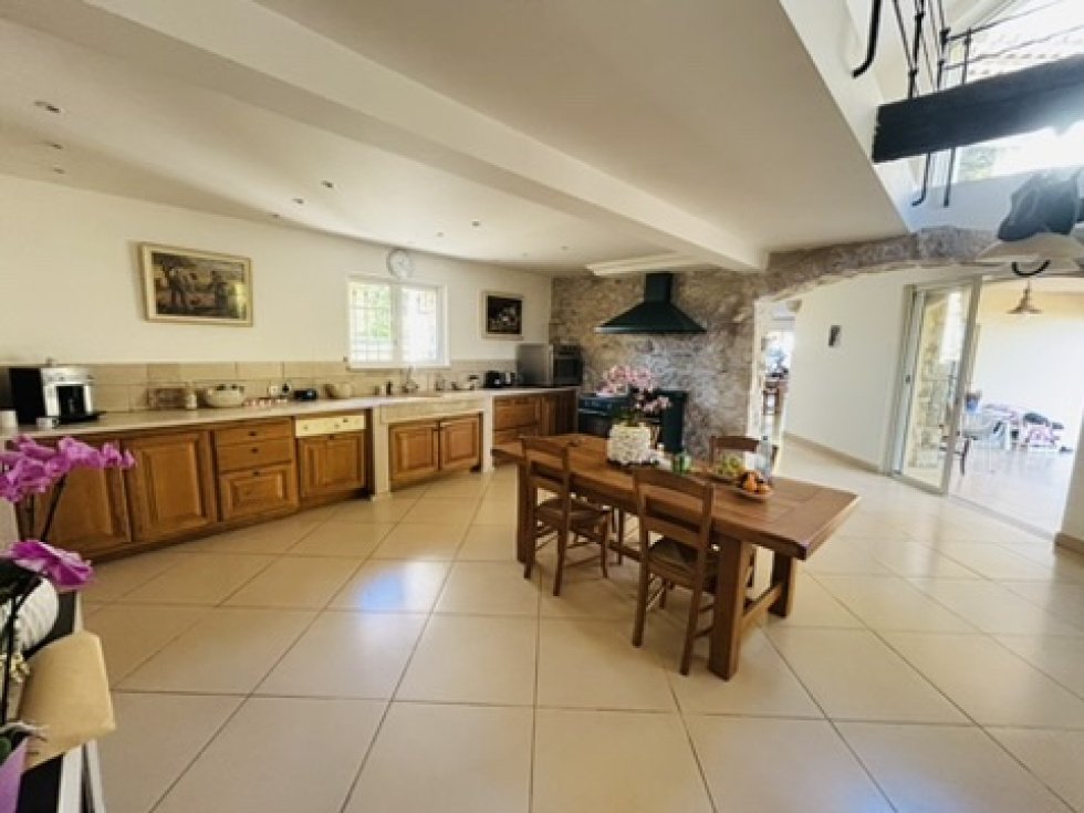 Villa in Coursegoules, Provence-Alpes-Côte d'Azur, France 5 - 16709961