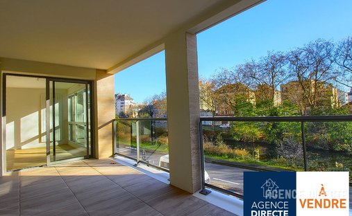 Apartment in Centre, Rennes, France 1