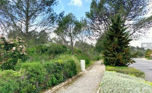 Land in Belas, Lisbon, Portugal 1