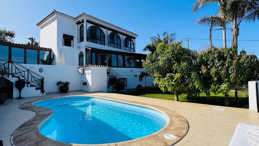 Villa in La Orotava, Canary Islands, Spain 1 - 16710144