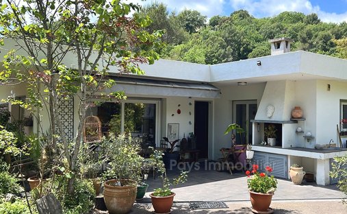 Villa in Plan de Noves, Vence, France 1