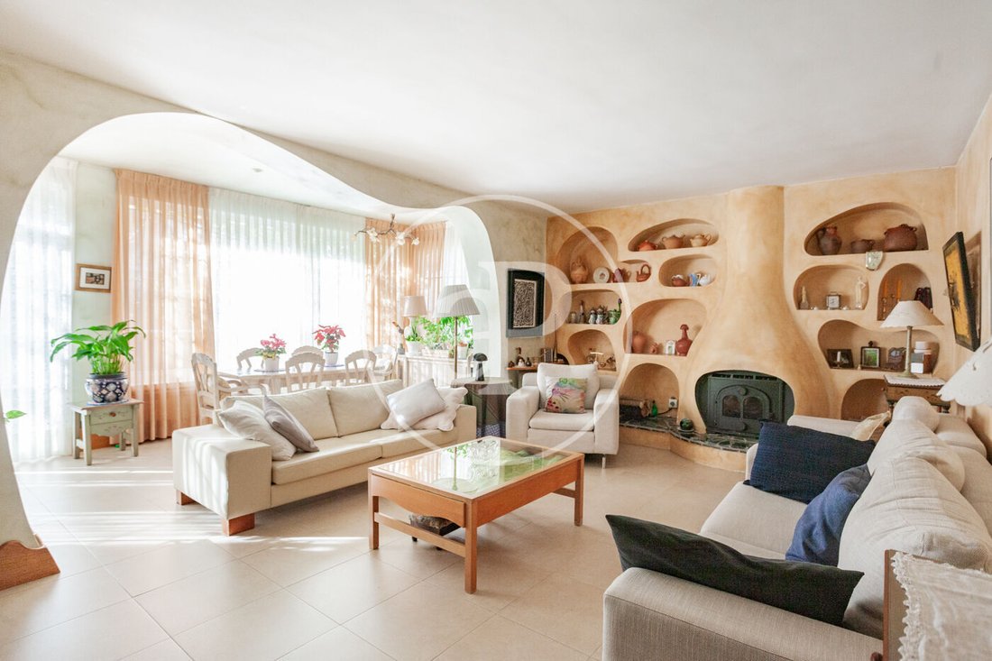 Villa a Aravaca, Madrid, Spagna 3 - 16710284
