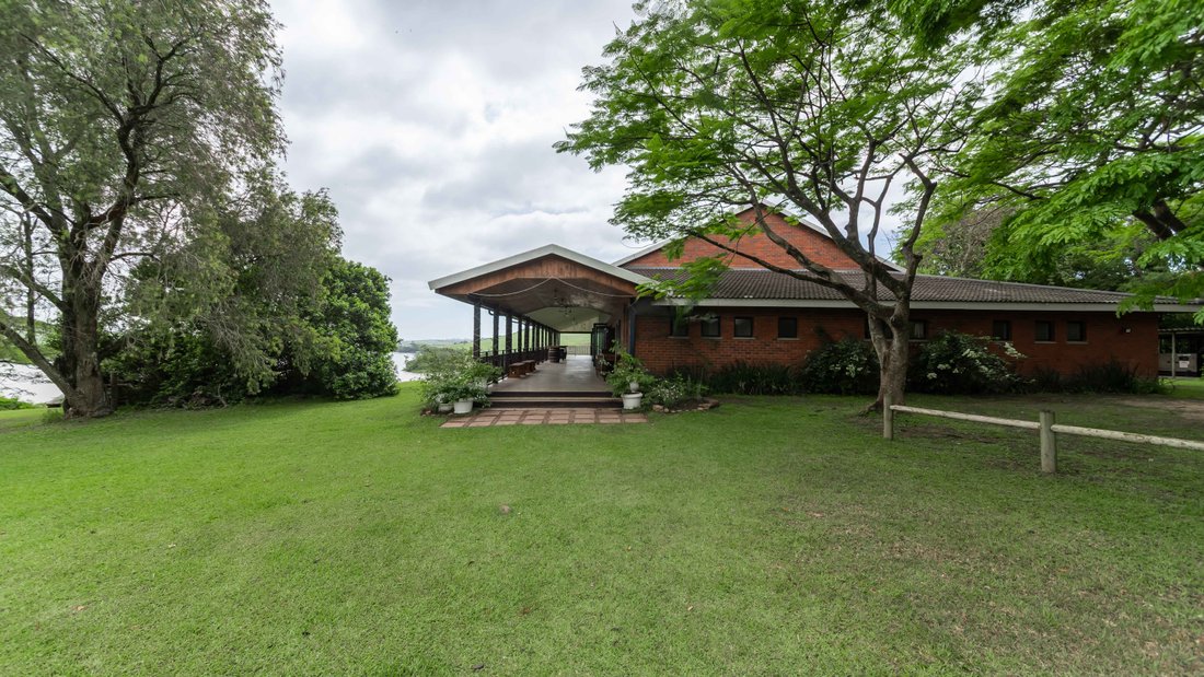 Blackburn, KwaZulu-Natal, South Africa 5 - 16710681