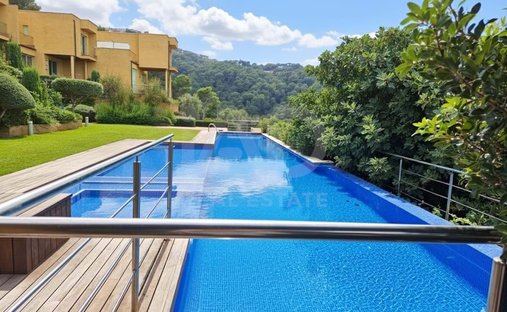 Casa en Bagur, Cataluña, España 1