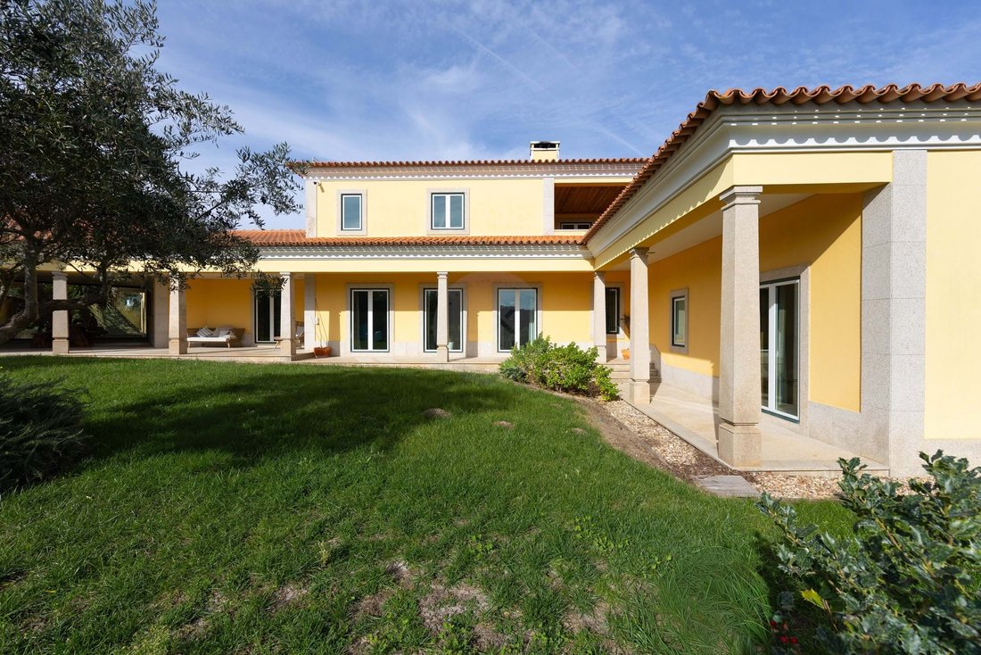 Farm Ranch in Lousa, Lisbon, Portugal 3 - 16710694