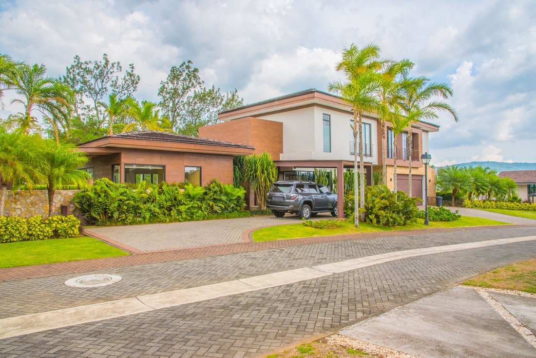 House in Vueltas, Alajuela Province, Costa Rica 1 - 16710893