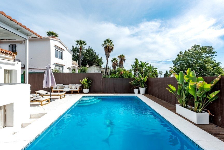 Villa in Marbella, Andalusia, Spain 1 - 16715220