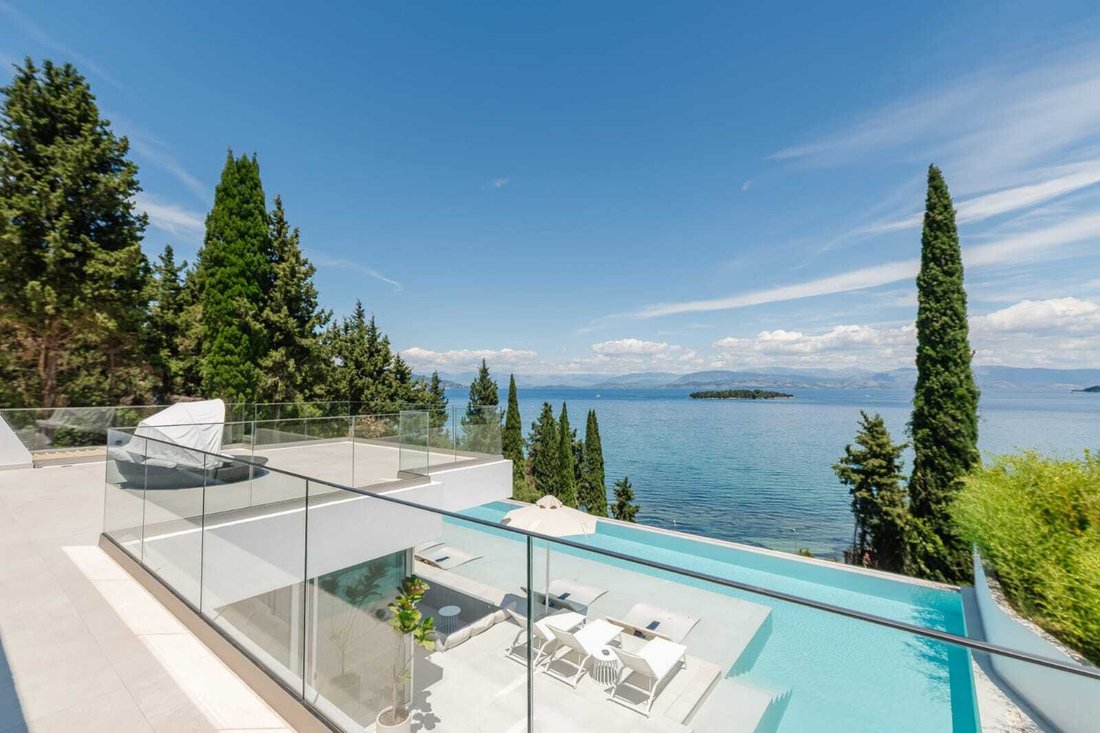 Villa in Corfu, Peloponnese, Western Greece and the Ionian, Greece 2 - 16711456