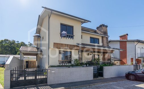 House in Vilar de Pinheiro, Porto District, Portugal 1