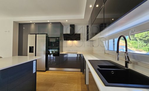 House in Alverca do Ribatejo, Lisbon, Portugal 1