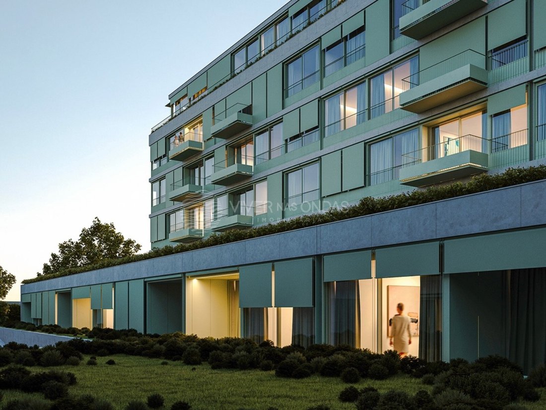 Apartment in Lordelo do Ouro e Massarelos, Porto District, Portugal 1 - 15467378