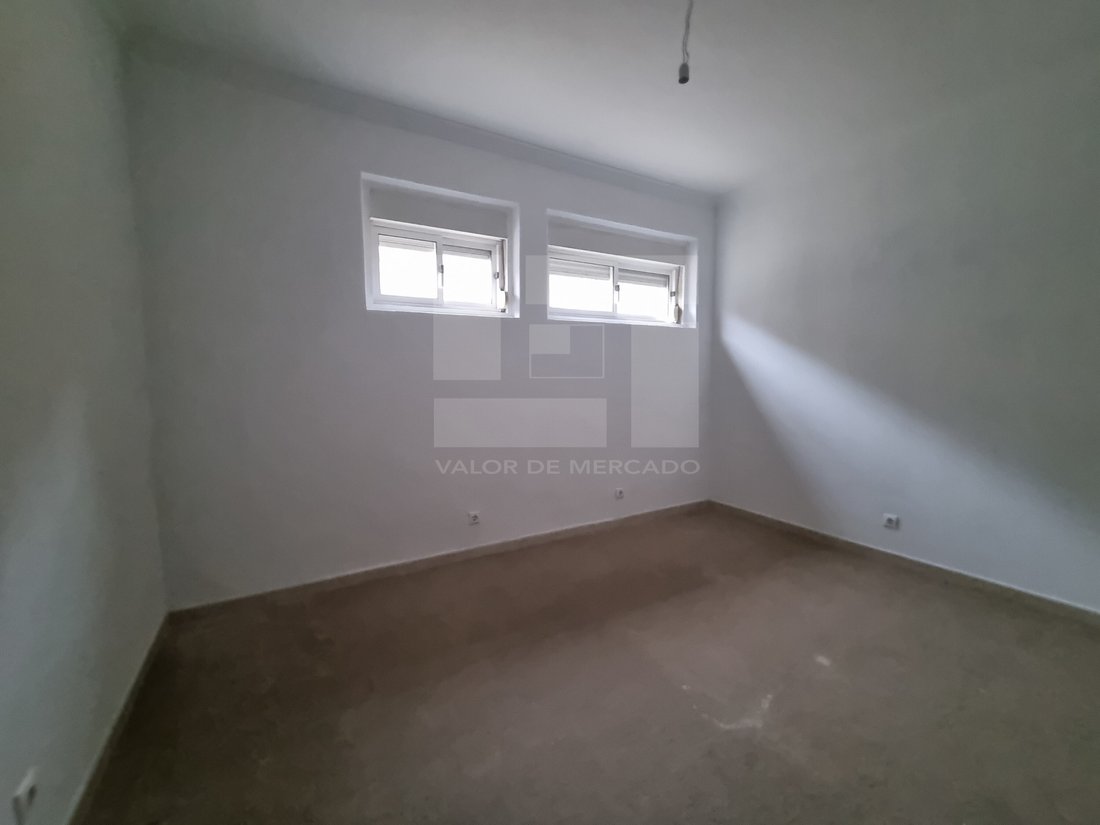 Apartment in Campolide, Lisbon, Portugal 5 - 16484266