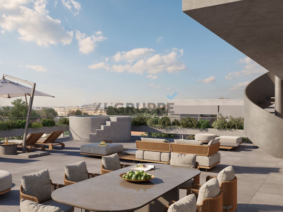 Apartment in Lordelo do Ouro e Massarelos, Porto District, Portugal 3 - 16598348
