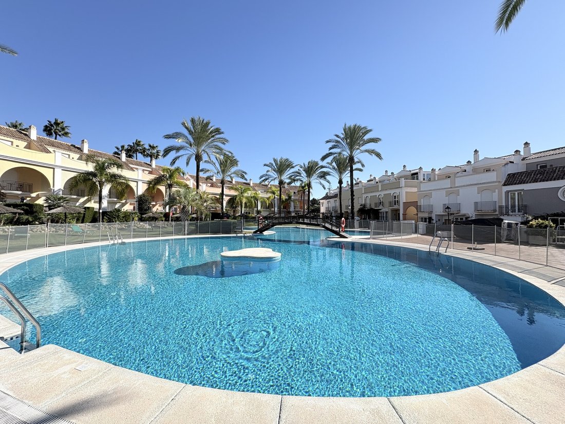 Maison de ville à Marbella, Andalousie, Espagne 1 - 16717034