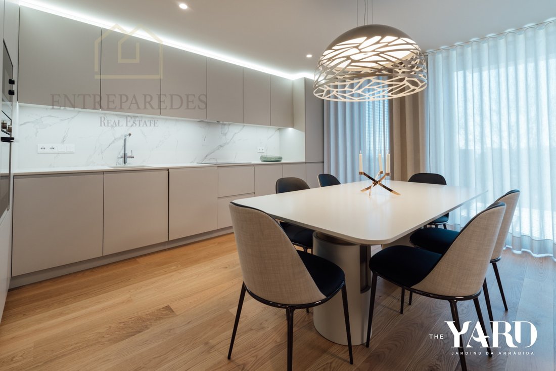 Apartment in Santa Marinha e Sao Pedro da Afurada, Porto District, Portugal 4 - 14560335