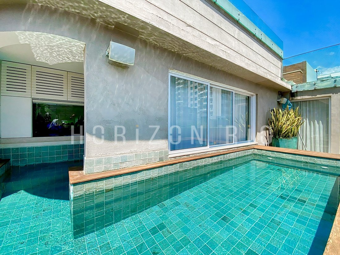 Apartment in Rio de Janeiro, State of Rio de Janeiro, Brazil 1 - 14698808