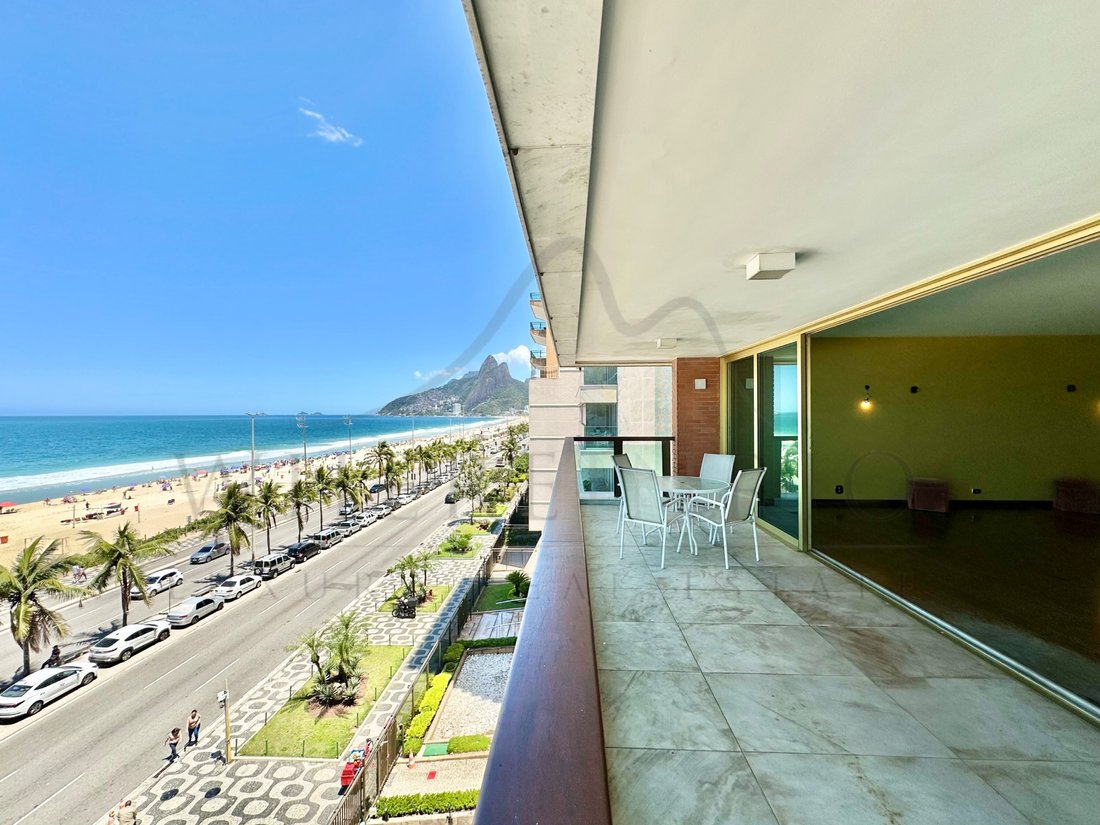 Apartment in Rio de Janeiro, State of Rio de Janeiro, Brazil 1 - 16472515