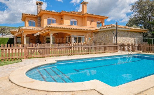 House in Mont-ras, Catalonia, Spain 1