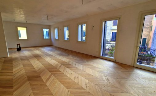 Apartment in Cathedral - Piazza dei Signori, Treviso, Italy 1