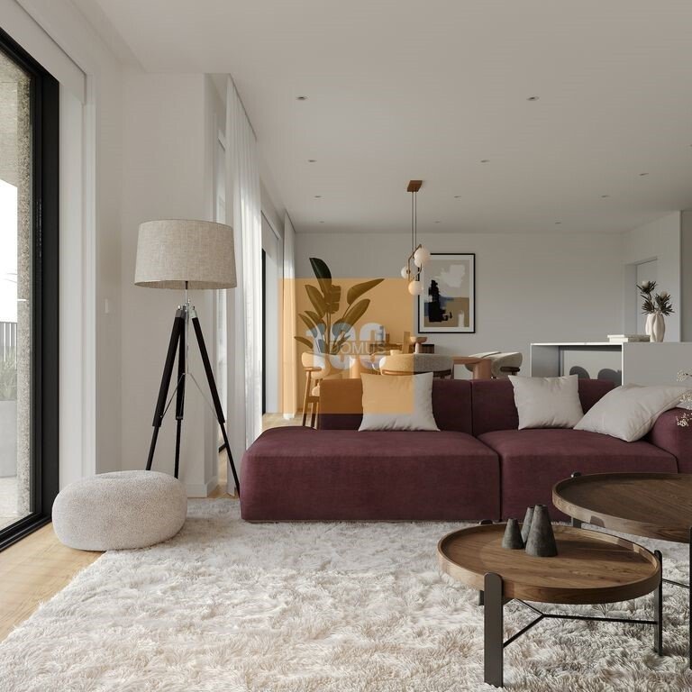 Apartment in Lordelo do Ouro e Massarelos, Porto District, Portugal 1 - 16600285