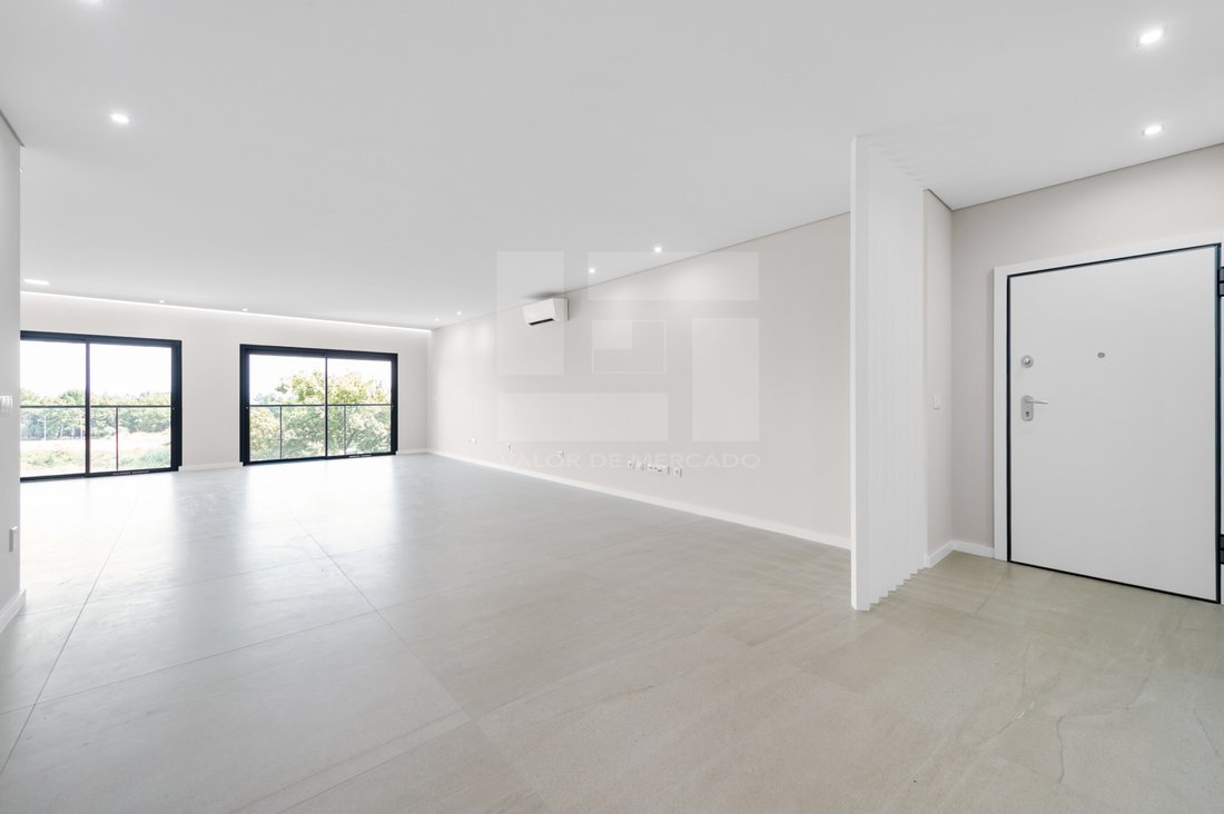 Apartment in Repeses e Sao Salvador, Viseu District, Portugal 2 - 16099541