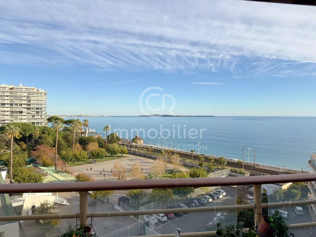 Apartment in Saint Joseph, Cannes, France 1 - 16413411