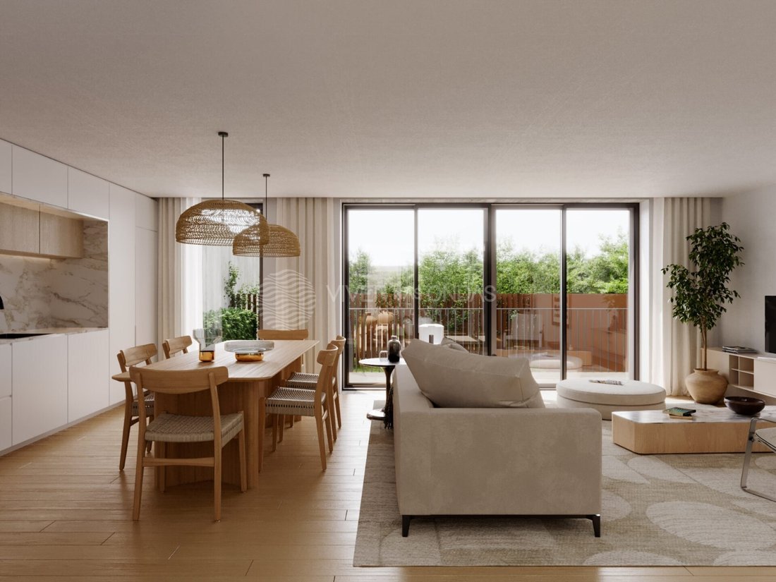 Apartment in Paranhos, Porto District, Portugal 1 - 16358420