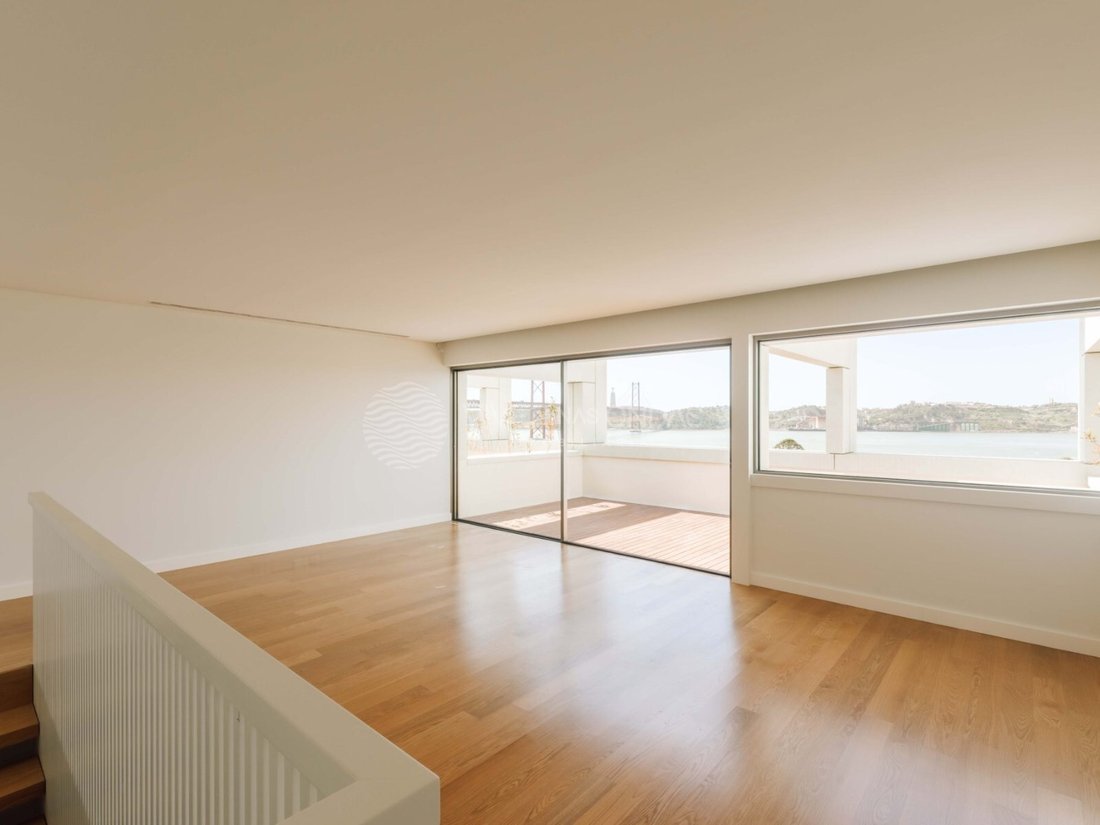 House in Alcantara, Lisbon, Portugal 1 - 15458204