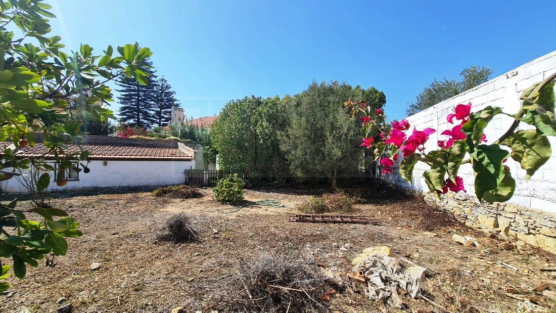 House in Parede, Lisbon, Portugal 1 - 13490519