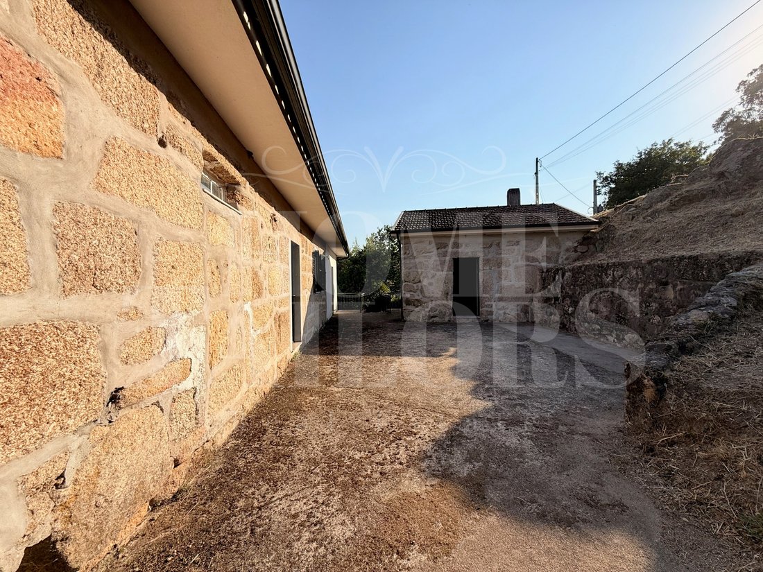 House in Vila Boa de Quires e Maureles, Porto District, Portugal 2 - 15931876