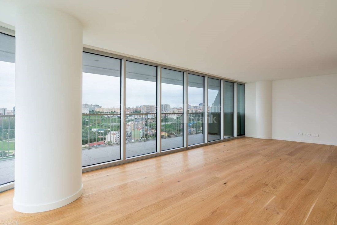 Apartment in Campolide, Lisbon, Portugal 4 - 15015623