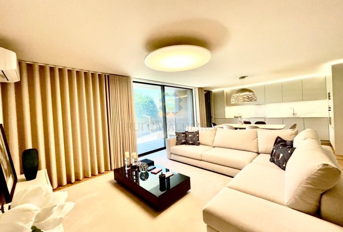 Apartment in Santa Marinha e Sao Pedro da Afurada, Porto District, Portugal 4 - 15487107