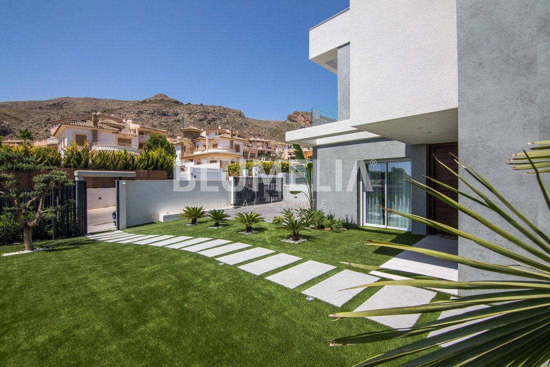 House in Finestrat, Valencian Community, Spain 5 - 12481230
