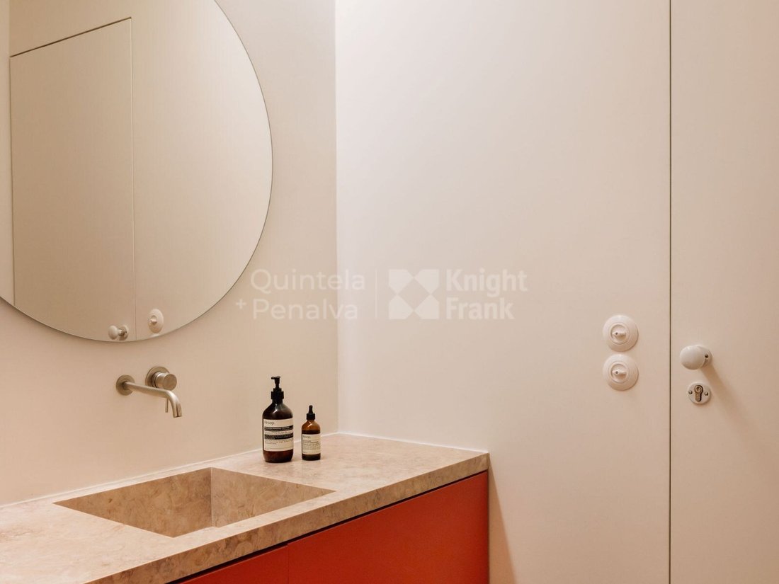 Apartment in Santo Antonio, Lisbon, Portugal 5 - 16699272