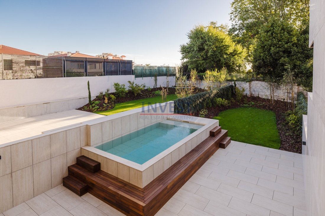 Apartment in Aldoar, Foz do Douro e Nevogilde, Porto District, Portugal 1 - 15274926