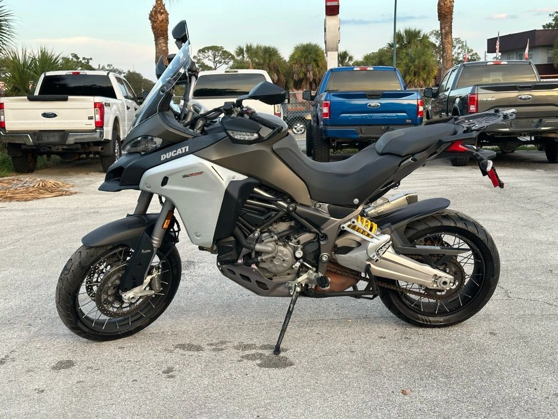 Orlando, FL, United States 2 - 16714906