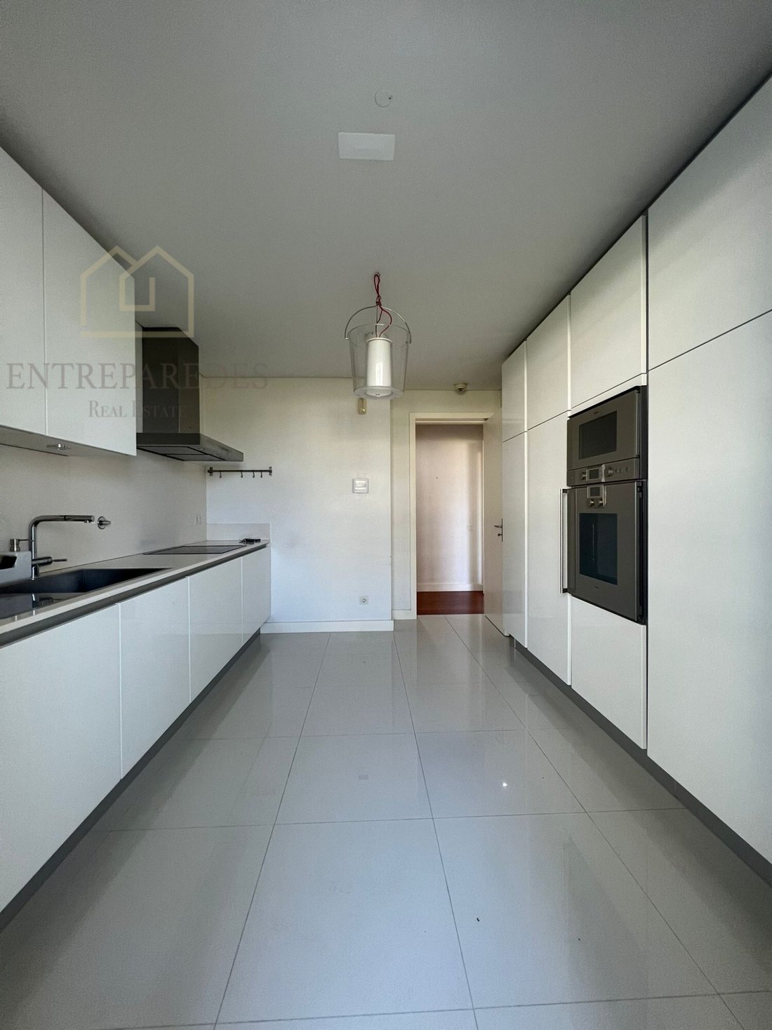 Apartment in Matosinhos e Leca da Palmeira, Porto District, Portugal 2 - 13968788