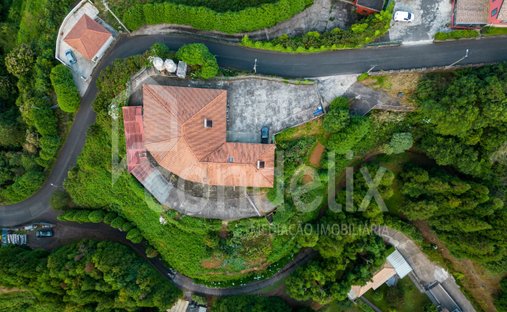 House in Santo Antonio da Serra, Madeira, Portugal 1