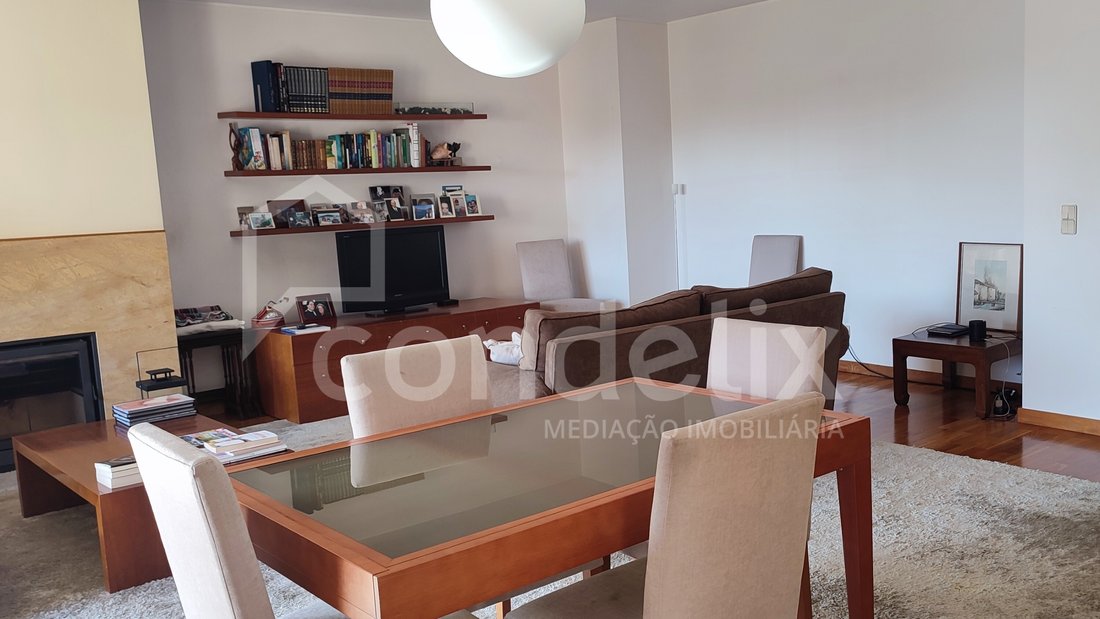 Apartment in Lordelo do Ouro e Massarelos, Porto District, Portugal 3 - 12523726