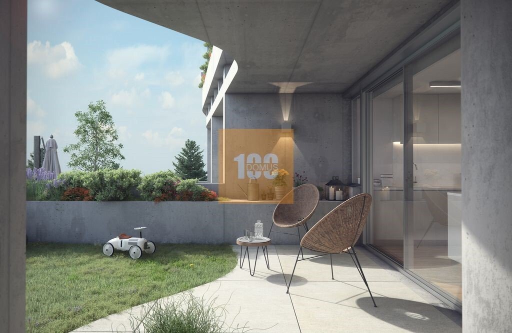 Apartment in Lordelo do Ouro e Massarelos, Porto District, Portugal 1 - 16600639