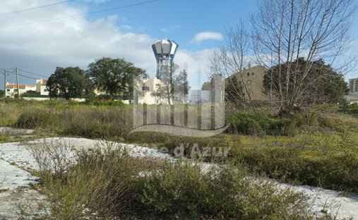 Land in Santo Antonio da Charneca, Setubal, Portugal 1
